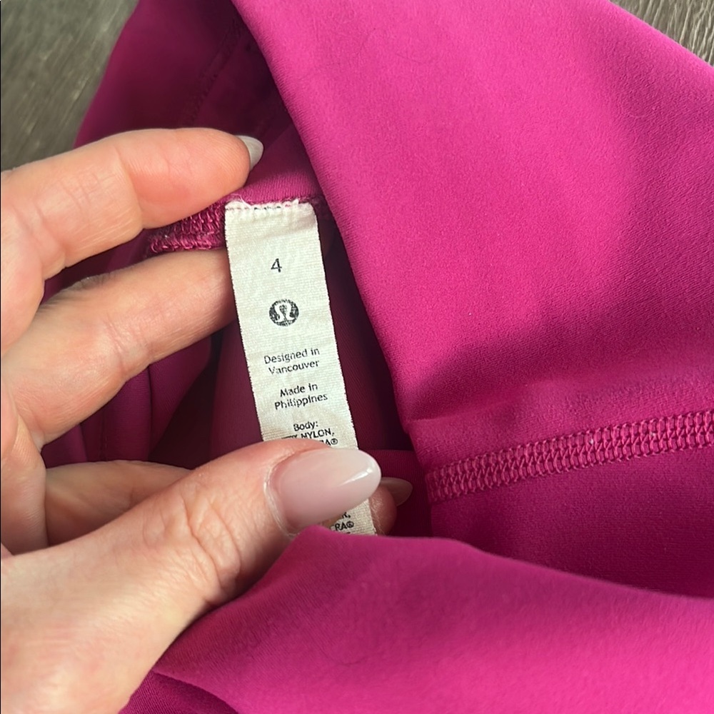 Lululemon align Ripened Raspberry Leggings, size 4 - Picture 6 of 7